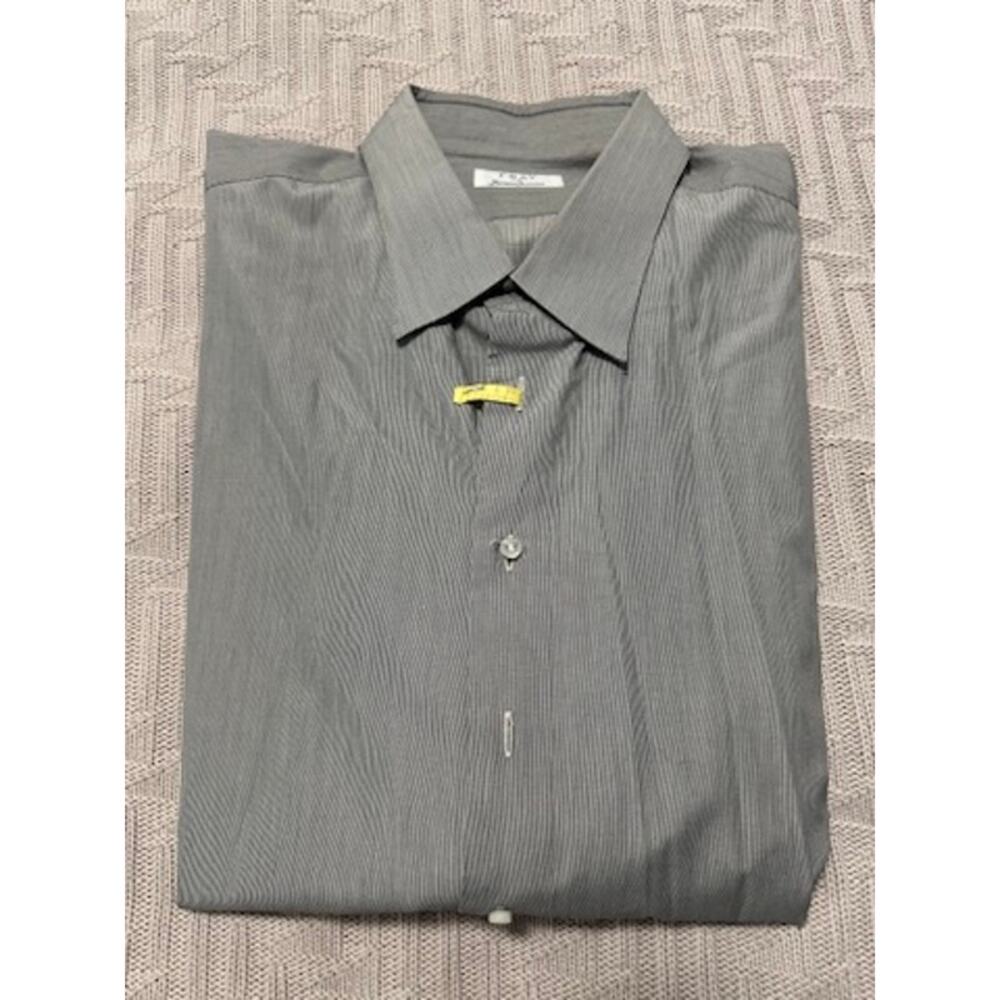Fray for Neiman Marcus black micro stripe button down size 17.5